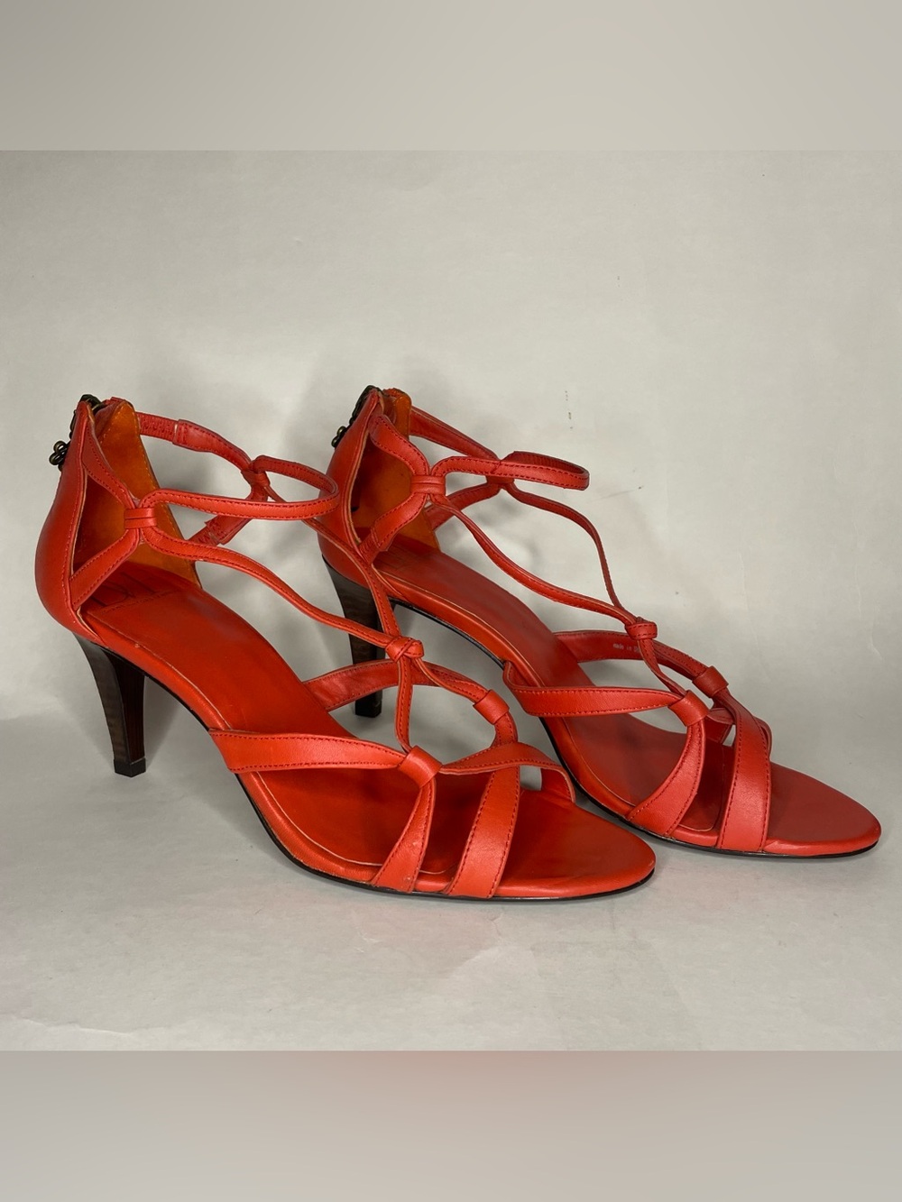 VTG Diane Von Furstenberg Leather Red High Heels Sz 9 Party Cocktail Pearl Prom